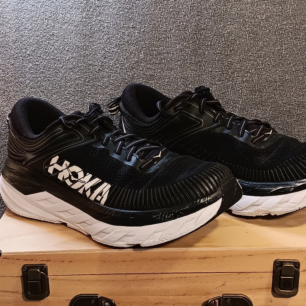 Hoka One One Women's Bondi 7 Running Shoes, Size 10 - Picture 3 of 11